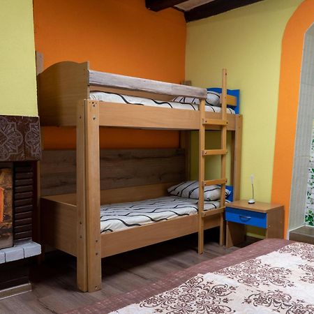 Студио За Четирима "Цвети" Sapareva Banya Bagian luar foto