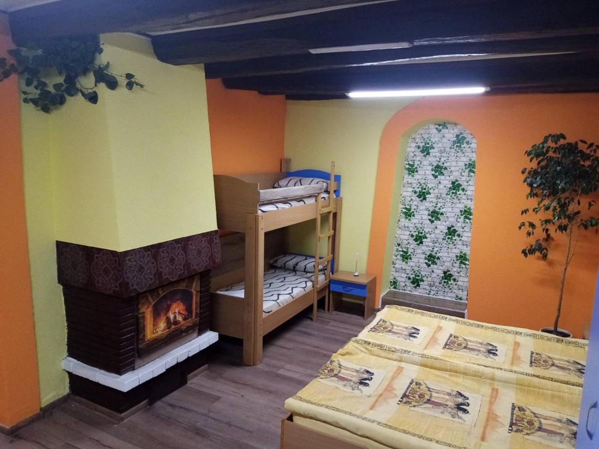 Студио За Четирима "Цвети" Sapareva Banya Bagian luar foto